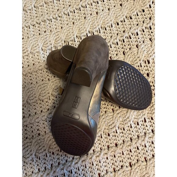 Aerosoles 3-tone Suede feel Mary Jane pump WOMEN'S SZ 10 LIKE NEW BROWN, BRONZ - Picture 8 of 12